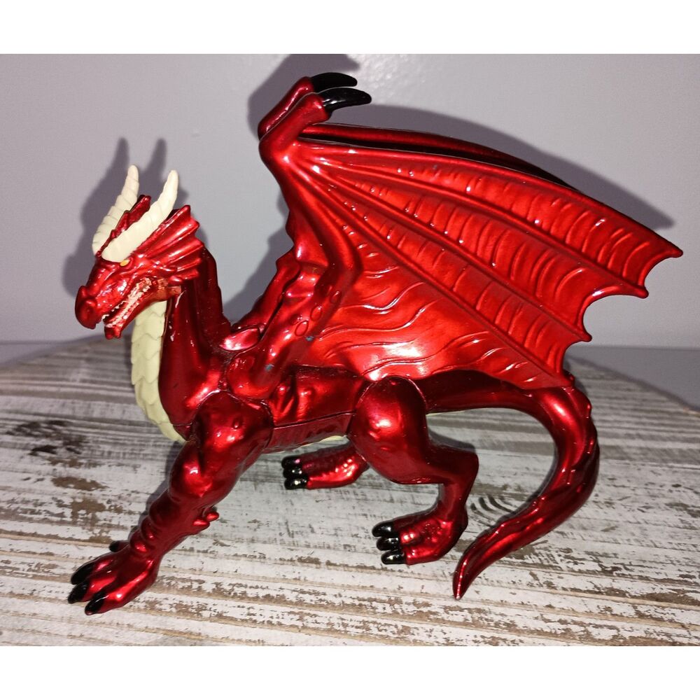 JADA TOYS: Die Cast-2020 Red Dragon with White Horns/Stomach Dungeons & Dragons
